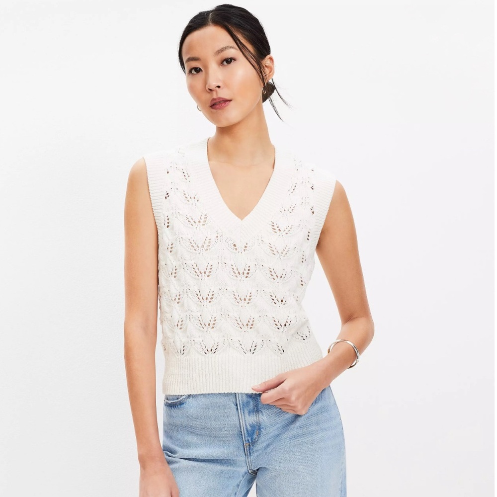 LOFT Cream Pointelle Knit Sweater Vest Women’s Size L - Picture 5 of 5